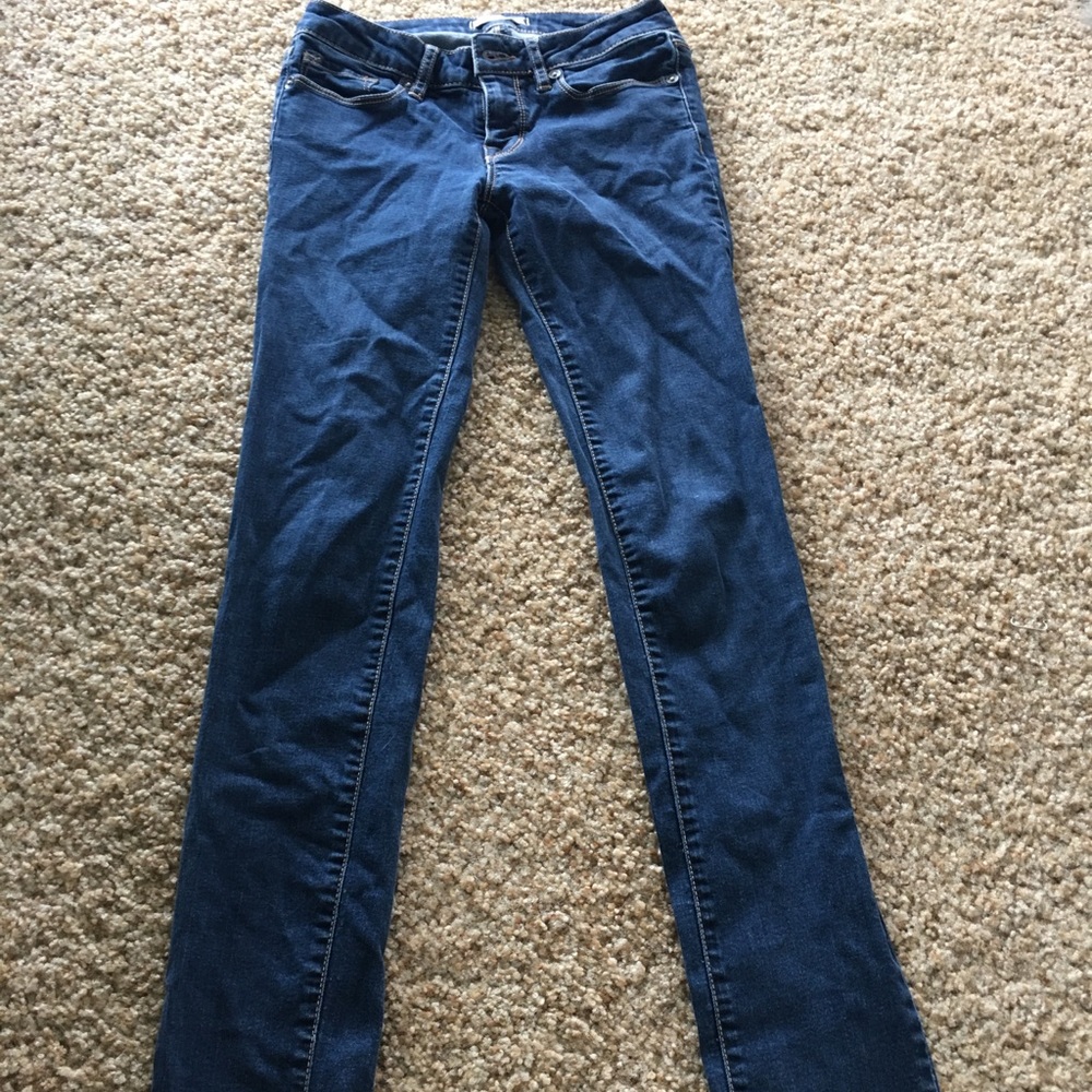 Bullhead skinny jeans